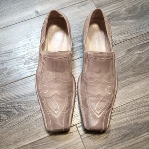 Robert Wayne slip on loafers